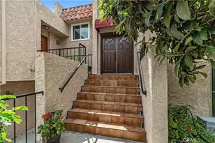 2504 Skyline Dr, Signal Hill, CA 90755 - Photo 3