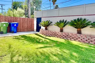 8101 Jellico Ave, Northridge, CA 91325 - Photo 43