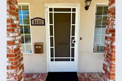 8101 Jellico Ave, Northridge, CA 91325 - Photo 5