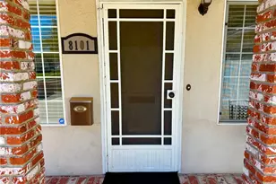8101 Jellico Ave, Northridge, CA 91325 - Photo 5