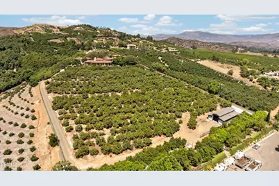 747 Barr Highland Rd, Santa Paula, CA 93060 - Photo 5