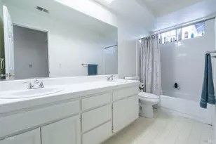 176 Flametree Cir, Windsor, CA 95492 - Photo 13