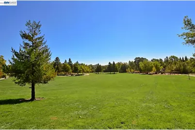 7773 Tuscany Dr, Dublin, CA 94568 - Photo 5