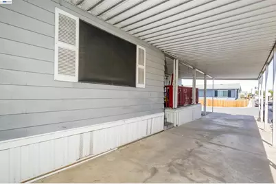 812 W Clover Rd, Tracy, CA 95376 - Photo 11