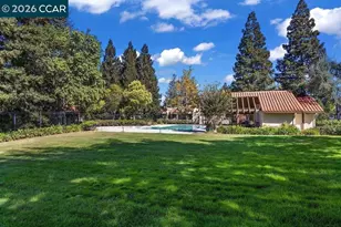 564 Churchill Downs Ct, Walnut Creek, CA 94597 - Photo 33