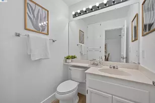 3813 Stone Pointe Way, Pleasanton, CA 94588 - Photo 23
