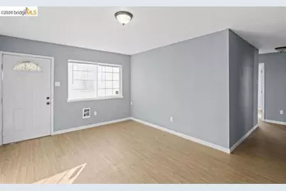 3512 Magnolia St, Oakland, CA 94608 - Photo 3