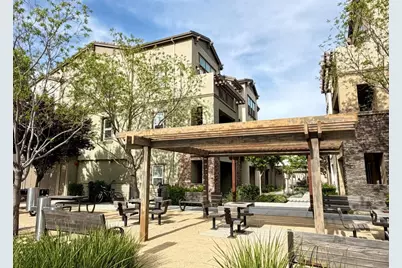 196 Carson Falls Ter, Fremont, CA 94539 - Photo 3