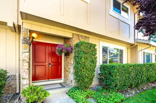 10019 Dove Oak Ct, Cupertino, CA 95014 - Photo 3