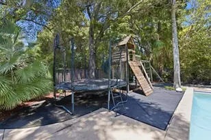 325 Seale Ave, Palo Alto, CA 94301 - Photo 19