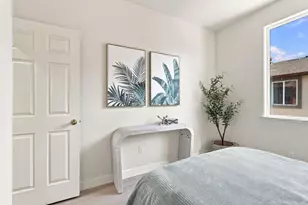 1025 Bellante Ln, San Jose, CA 95133 - Photo 19
