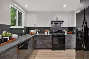 2487 Fernwood Ave, San Jose, CA 95128 - Photo 9