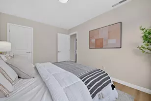 2487 Fernwood Ave, San Jose, CA 95128 - Photo 21