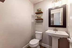 286 Agustin Narvaez St, San Jose, CA 95136 - Photo 9