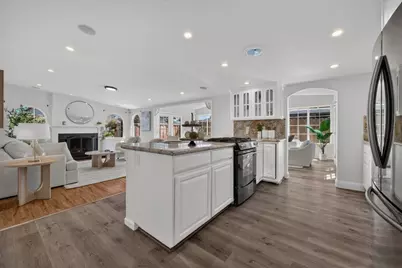 688 Woodhams Rd, Santa Clara, CA 95051 - Photo 19