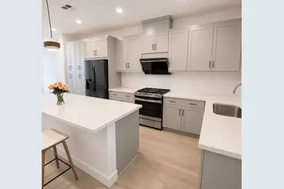 717 Santa Cecilia Ter, Sunnyvale, CA 94085 - Photo 5