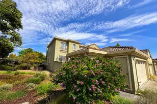 22190 W Lyndon Loop, Castro Valley, CA 94552 - Photo 3