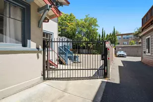 230 S 10th St, San Jose, CA 95112 - Photo 33