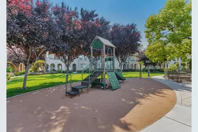 1762 Hillebrant Pl, Santa Clara, CA 95050 - Photo 3