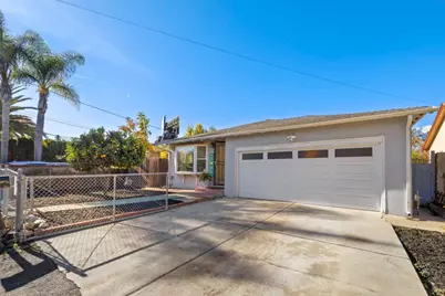 2125 Lincoln St, East Palo Alto, CA 94303 - Photo 1