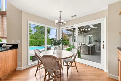 18113 Saratoga-Los Gatos Rd, Monte Sereno, CA 95030 - Photo 15