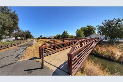 2102 Homecoming Way, Brentwood, CA 94513 - Photo 29