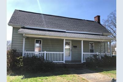 521 W Mason Street - Photo 1