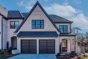 301 Audrey Pl, Charlotte, NC 28226 - Photo 1