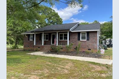 5321 Cheraw Road - Photo 1