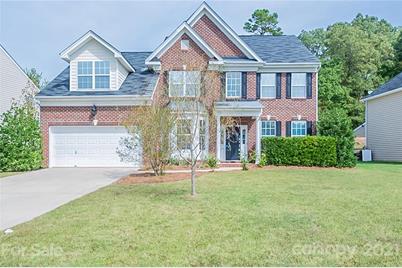 2480 Legacy Park Boulevard - Photo 1