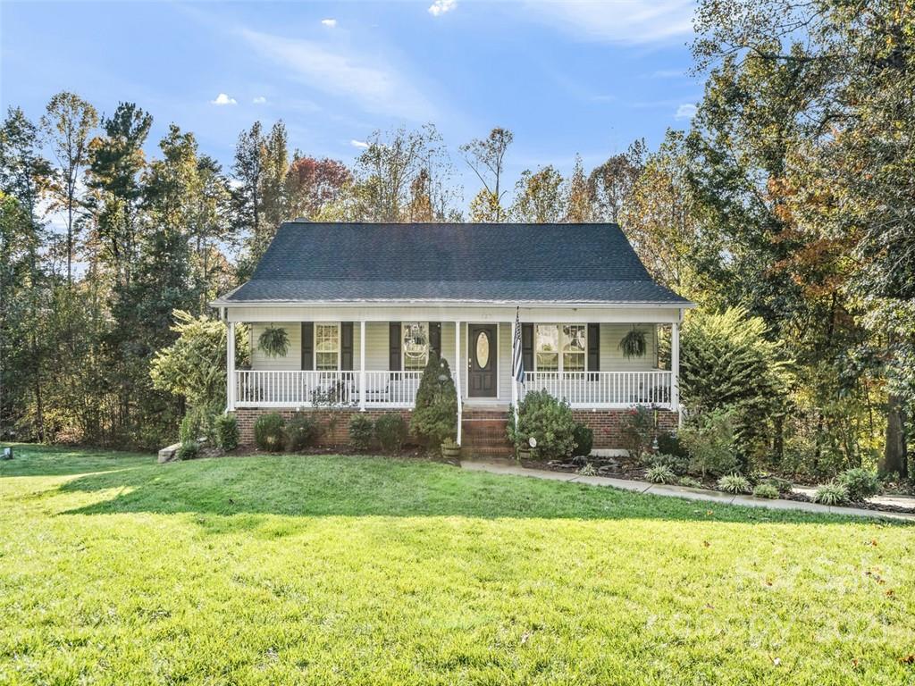 127 Scotch Irish Ln, Troutman, NC 28166 MLS 3800103 Coldwell Banker