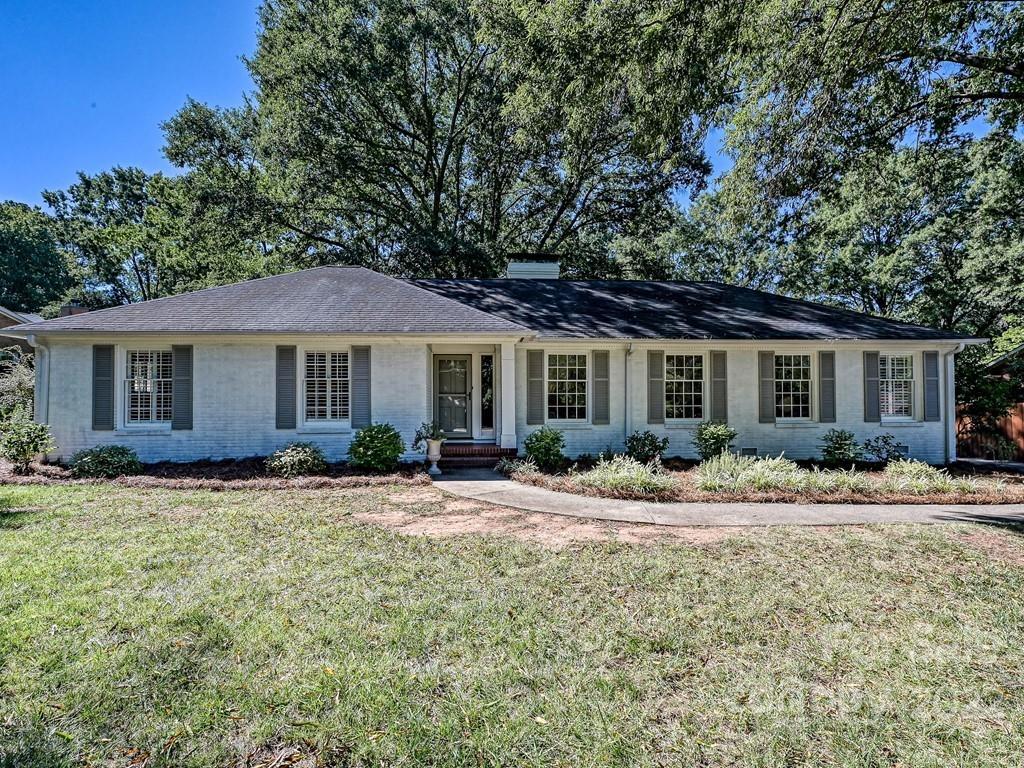 5042 Beckford Dr, Charlotte, NC 28226 - MLS 3907670 - Coldwell Banker