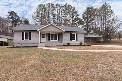 120 Ruthaven Drive, Bessemer City, NC 28016 - Photo 1