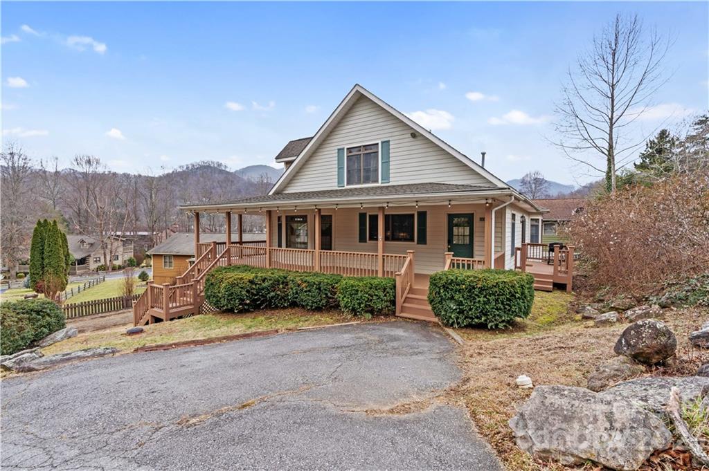 60 Rolling Ln, Maggie Valley, NC 28751 - MLS 3932557 - Coldwell Banker