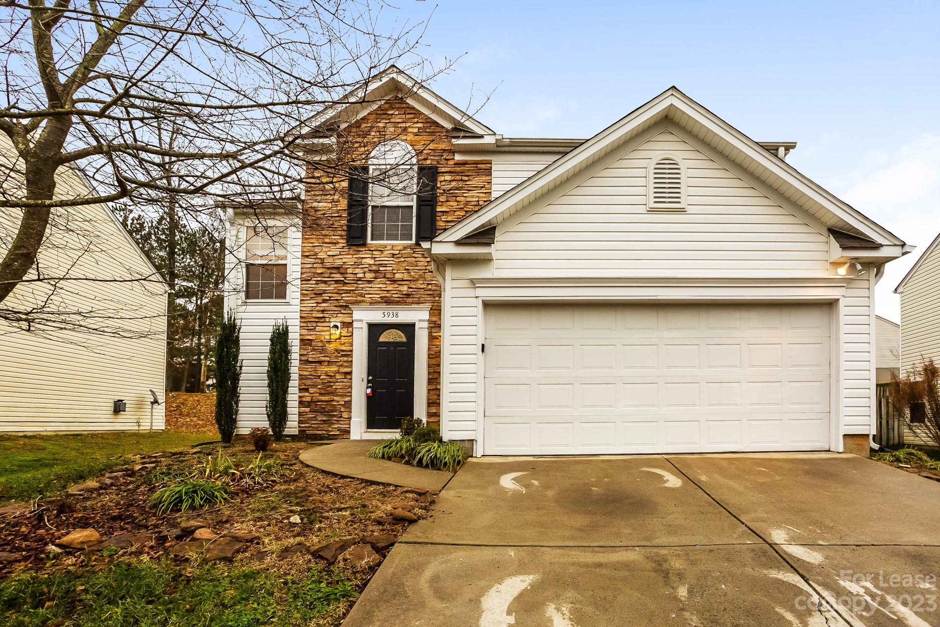 5938 Hidden Meadow Ln, Charlotte, NC 28269 - MLS 4018245 - Coldwell Banker