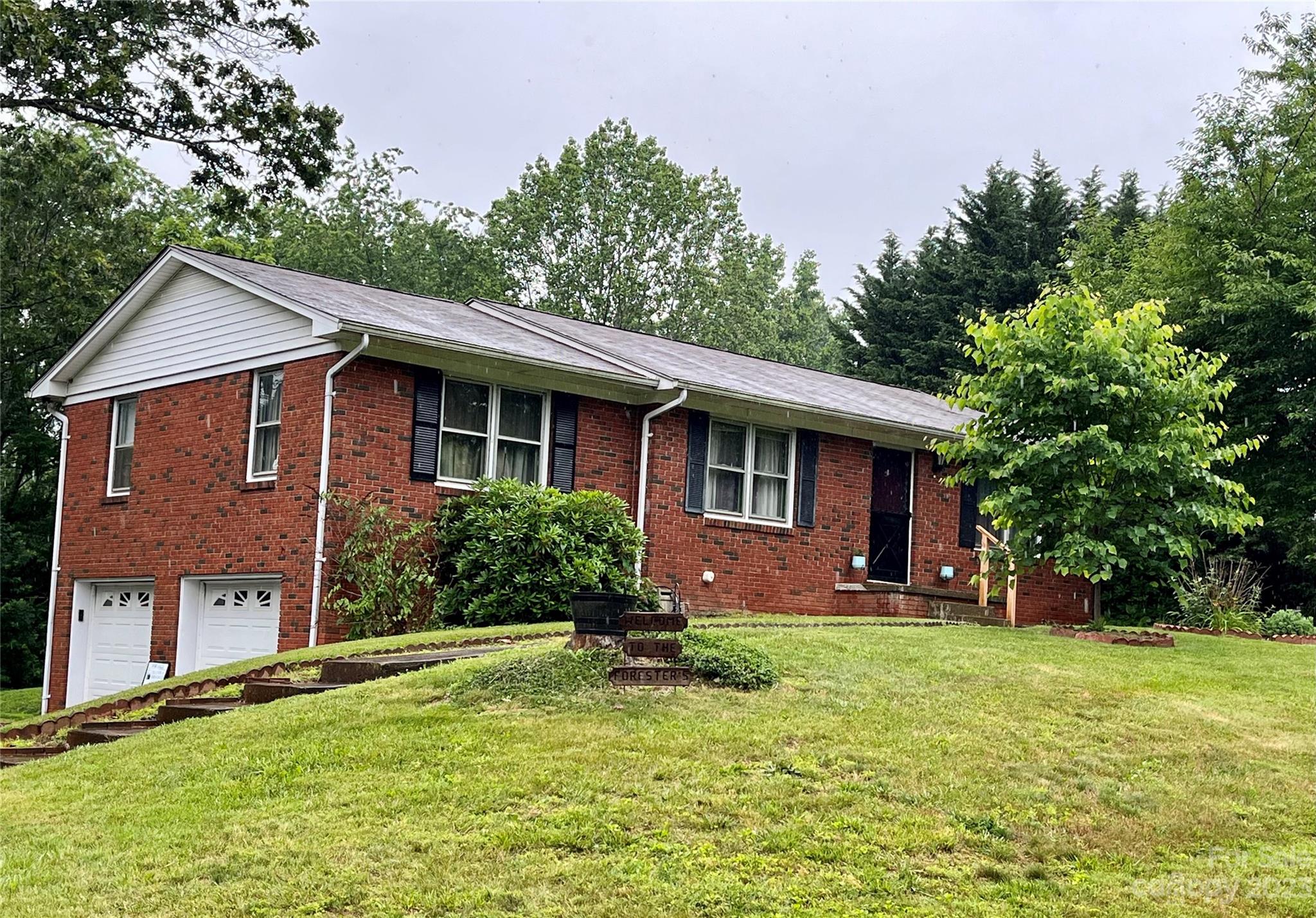 12 Hickory Dr #19 & 20, Asheville, NC 28806 - MLS 4038538 - Coldwell Banker