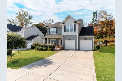 417 Moses Rhyne Drive, Mount Holly, NC 28120 - Photo 1