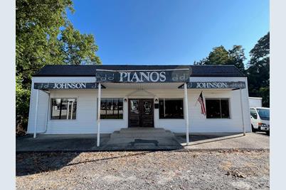 1707 Highland Avenue NE, Hickory, NC 28601 - Photo 1