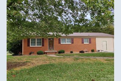 1110 W Ridge Road, Salisbury, NC 28147 - Photo 1