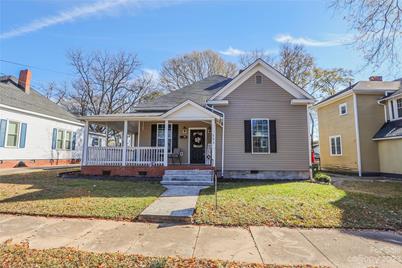 111 Academy Street, Chester, SC 29706 - Photo 1