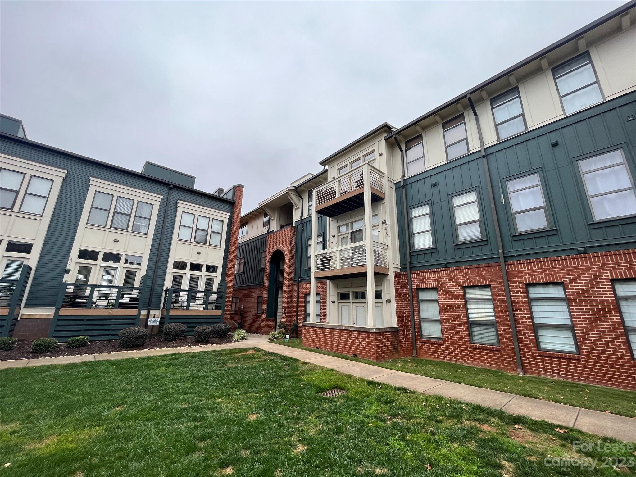 462 New Bern Station Ct, Charlotte, NC 28209 MLS 4090699 Coldwell