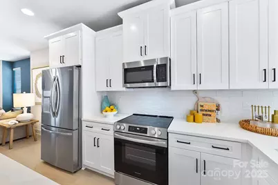 1013 North End Drive #26, Charlotte, NC 28206 - Photo 1