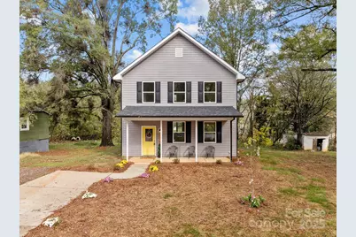 310 New Bern Avenue, Statesville, NC 28677 - Photo 1