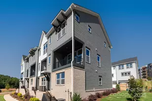 320 Ferebee Pl, Charlotte, NC 28213 - Photo 1