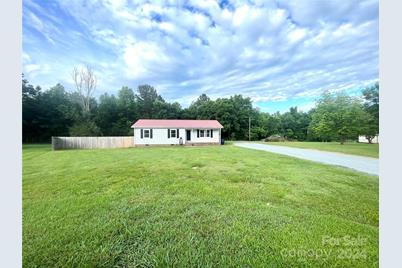 4135 Hoover Hill Court, Trinity, NC 27350 - Photo 1