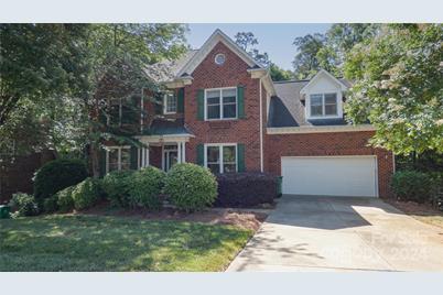 6016 Graburns Ford Drive, Charlotte, NC 28269 - Photo 1