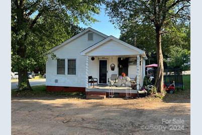 837 Cason Street, Belmont, NC 28012 - Photo 1