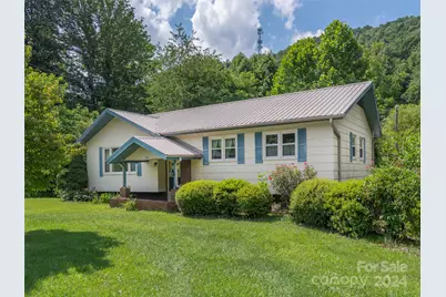 1618 Old Balsam Road, Waynesville, NC 28786 - Photo 1