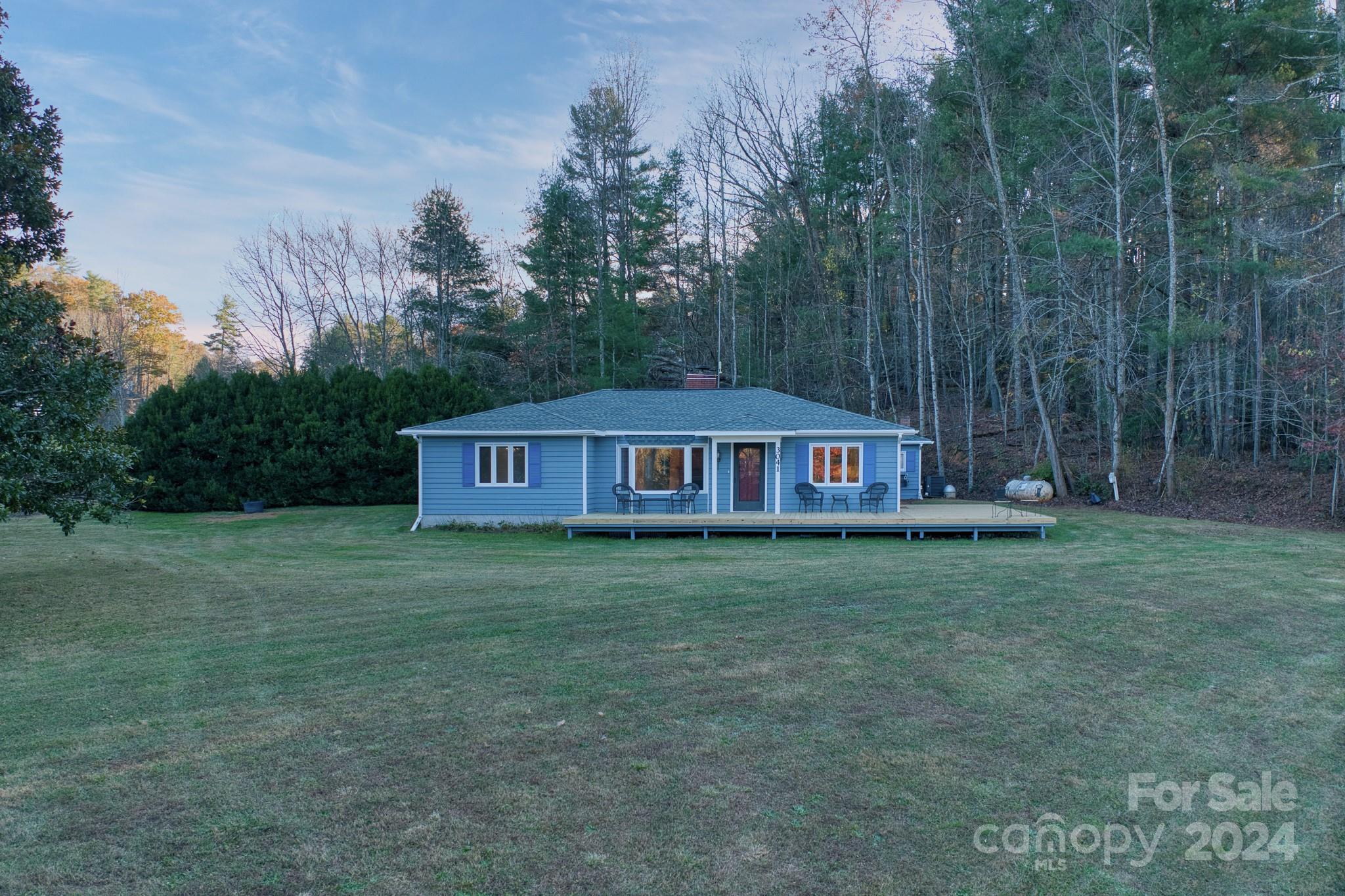 3041 Willow Rd, Hendersonville, NC 28739 - MLS 4159051 - Coldwell Banker
