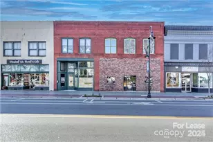 21 E A St, Newton, NC 28658 - Photo 1